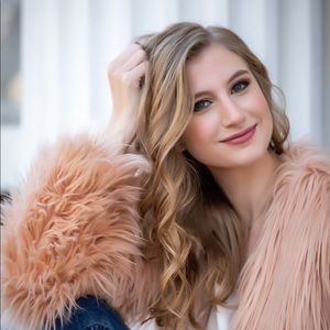 Meet your Posher, Taylor